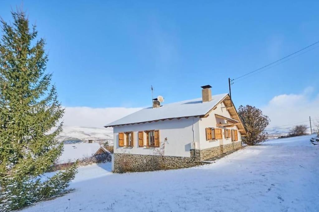 Casa L'Avet. El Vilar D'Urtx Escardacs エクステリア 写真